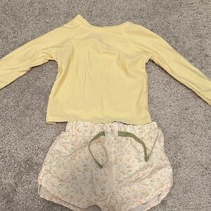 Edgehill Collection Yellow Top and Floral Shorts Set